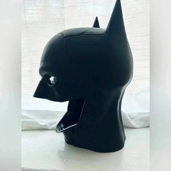 AMC The Batman Movie Popcorn Vessel - Picture 7 of 7